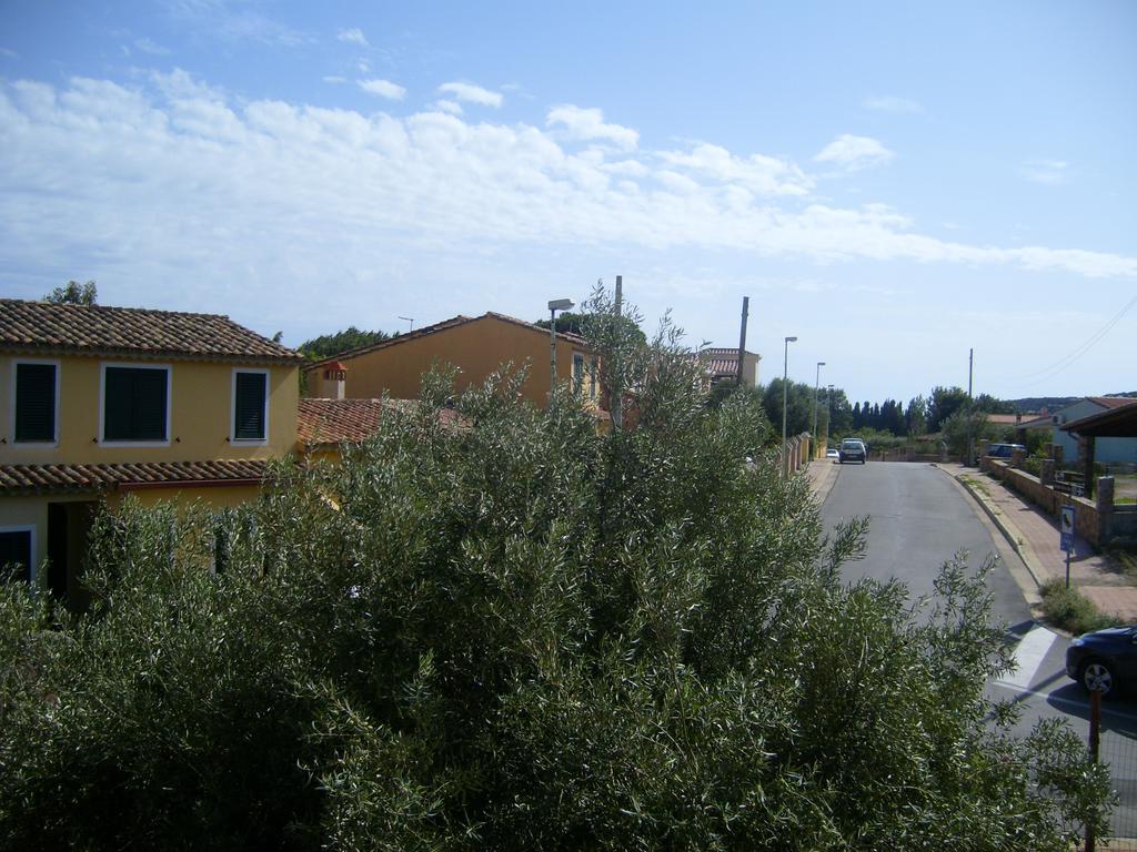 Casa Di Rosa Apartment Chia Exterior photo